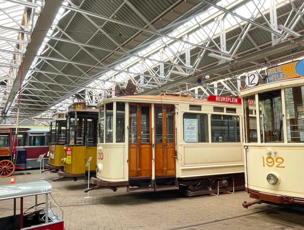 Middagje trammen in Rotterdam